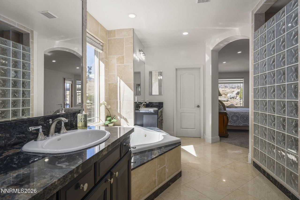 13330 W Saddlebow Drive, Reno, NV 89511 Photo