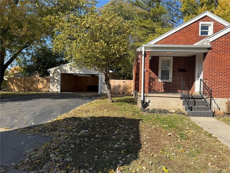 12 Harshman Street, Brookville, OH 45309 Photo 2