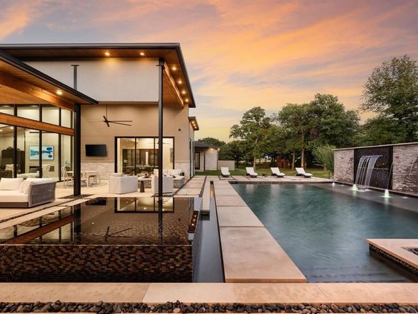 916 Dove Creek Court, Bartonville, TX 76226