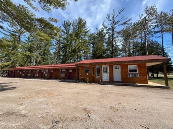 9994 M-33, Onaway, MI 49765