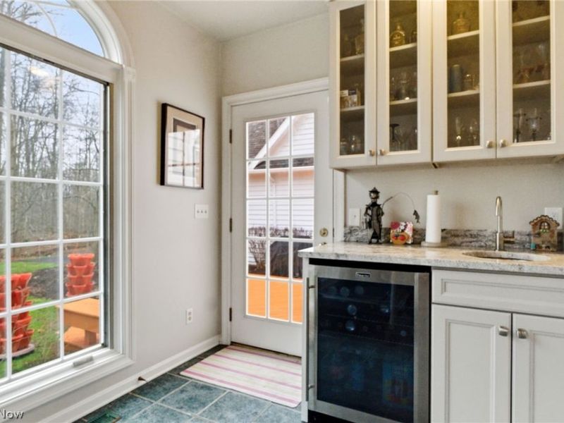 113 Champion Lane, Chagrin Falls, OH 44022 Photo 13