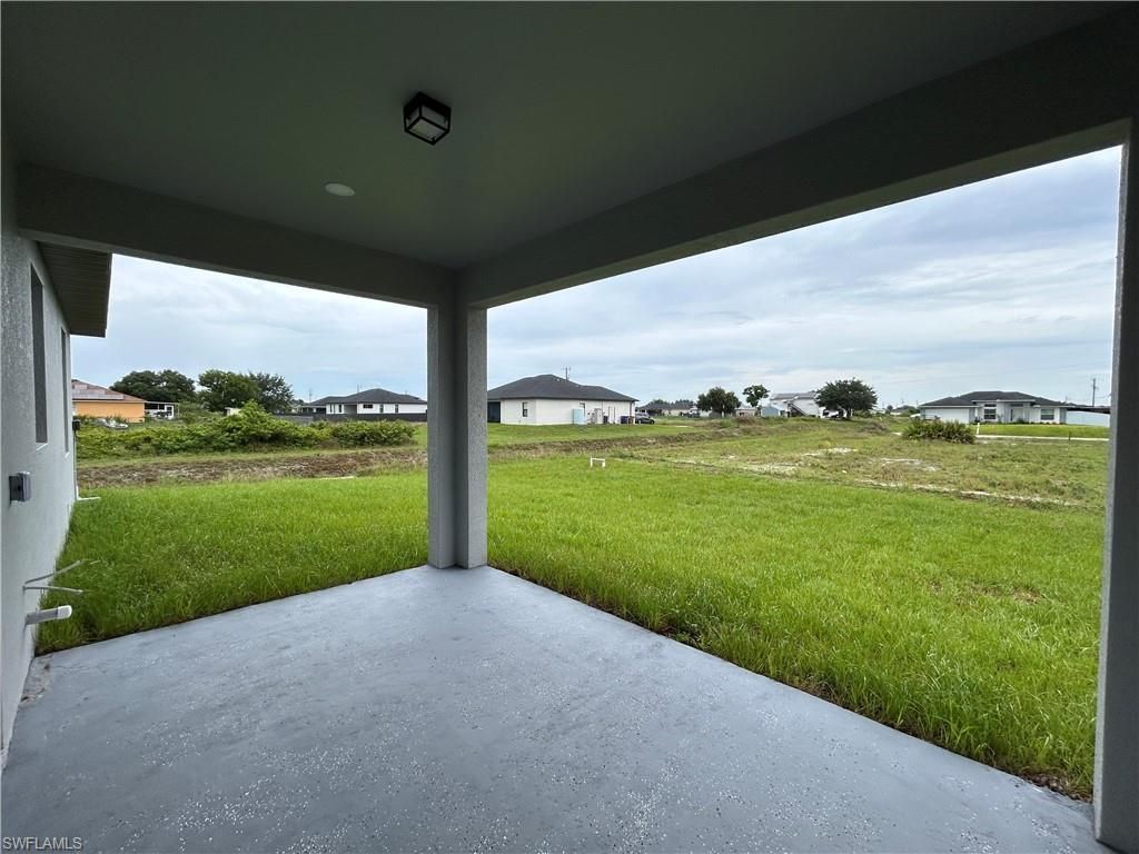 4020 34th St Sw, Lehigh Acres, FL 33976 Photo