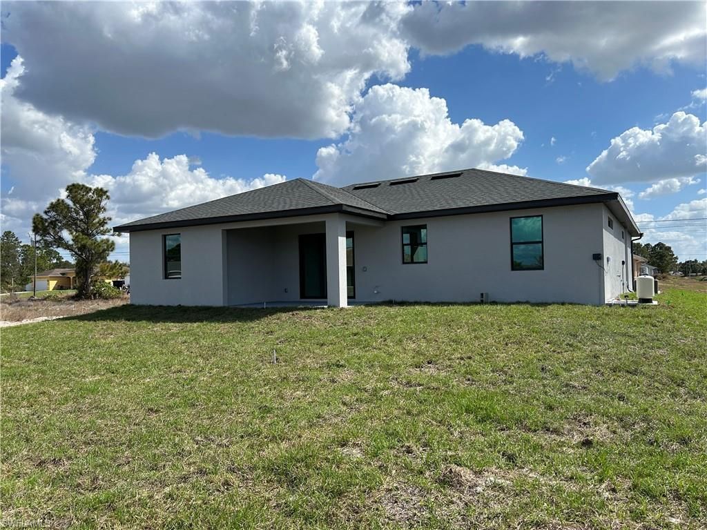 4020 34th St Sw, Lehigh Acres, FL 33976 Photo