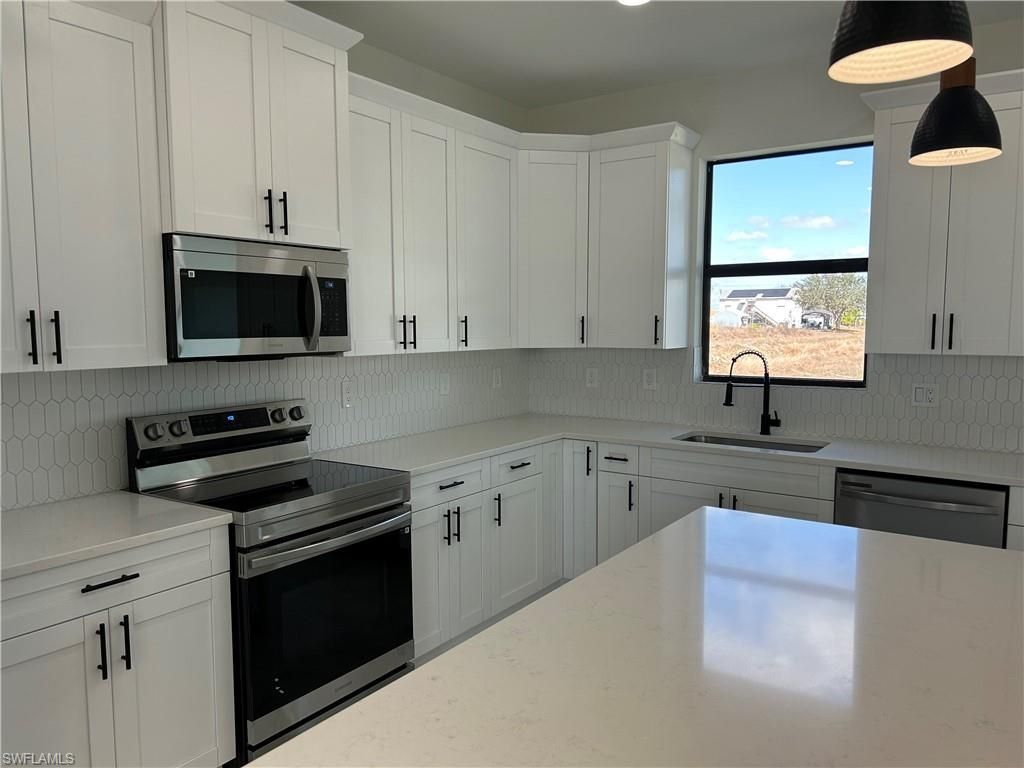 4020 34th St Sw, Lehigh Acres, FL 33976 Photo