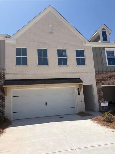 673 Sunstone Lane, Lawrenceville, GA 30043 Main Photo