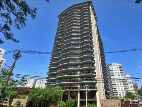 2077 Center Avenue 20J, Unit 20J, FORT LEE, NJ 07024