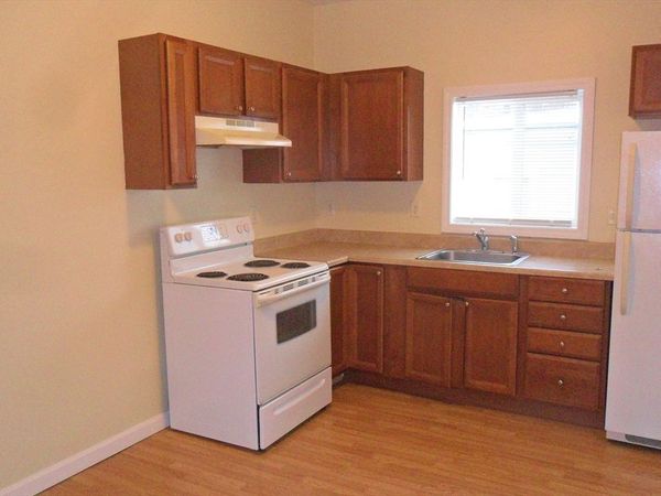 848 Waverly St, Unit 3, Framingham, MA 01702