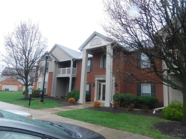 8026 Pinnacle Point Drive, Unit 103, West Chester, OH 45069