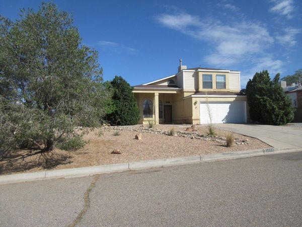 2059 Columbia Court NE, Rio Rancho, NM 87144
