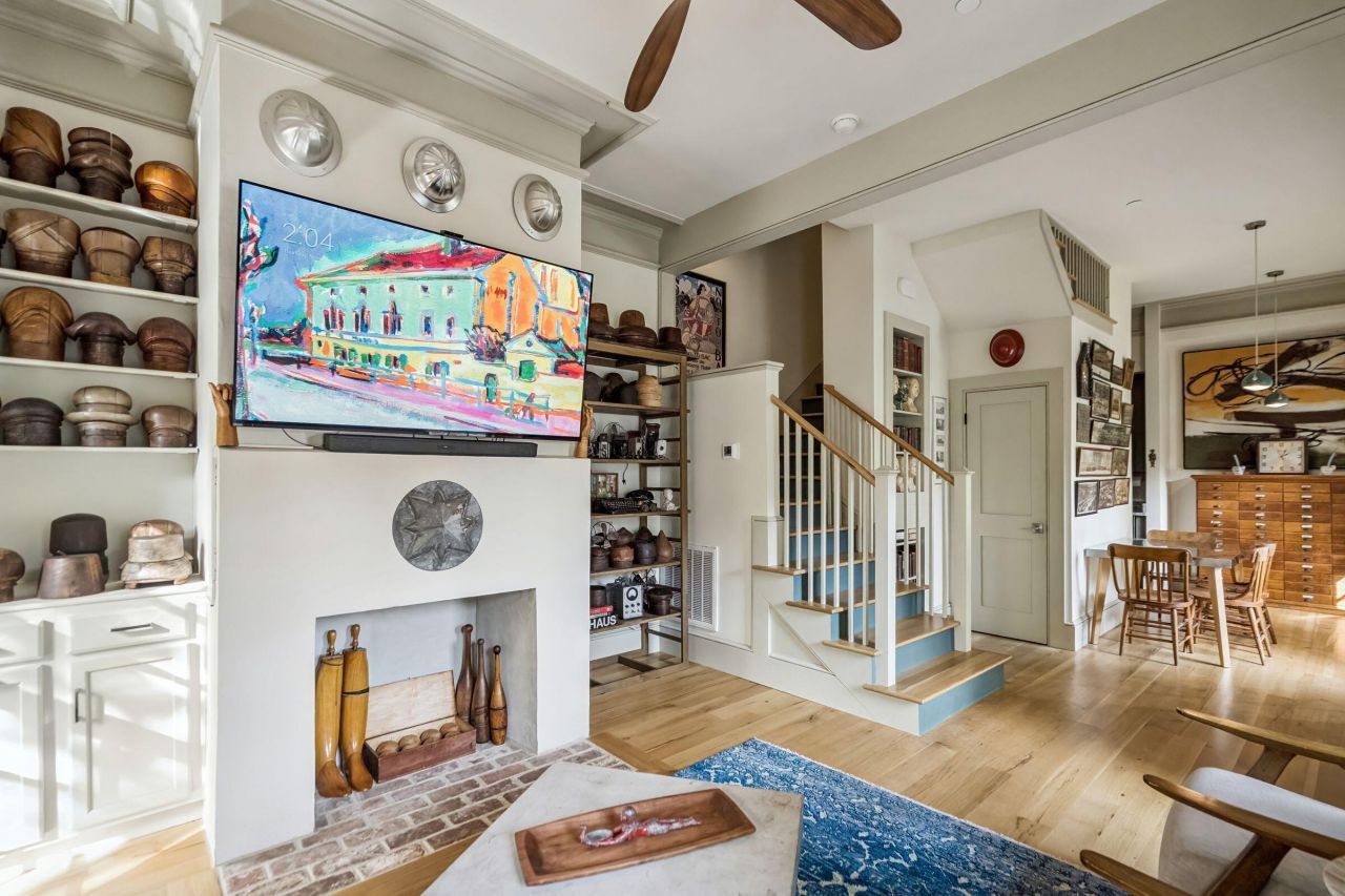 6 Catfiddle Street Photo 18