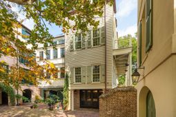 6 Catfiddle Street photo 4