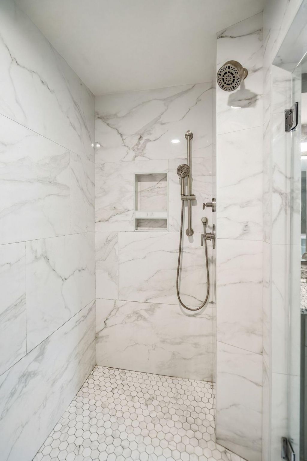 6 Catfiddle Street Photo 42