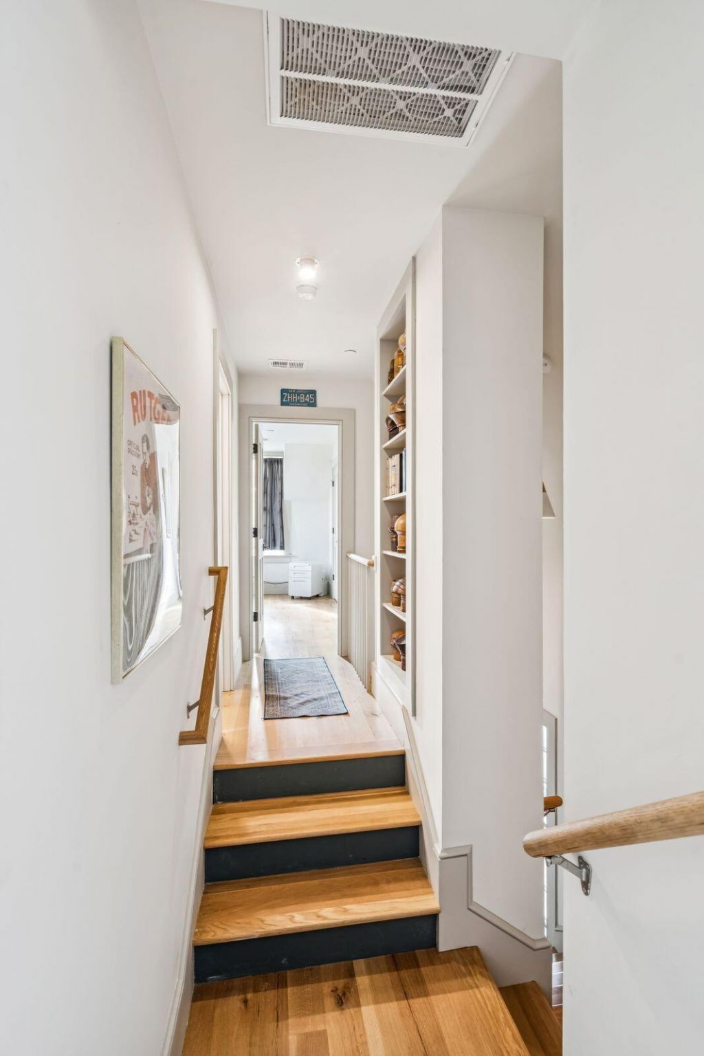 6 Catfiddle Street Photo 45