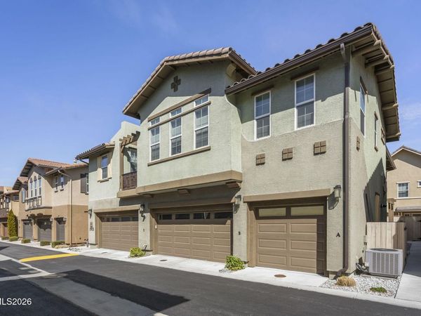 1915 Sea Horse Road, UNIT B, Reno, NV 89521