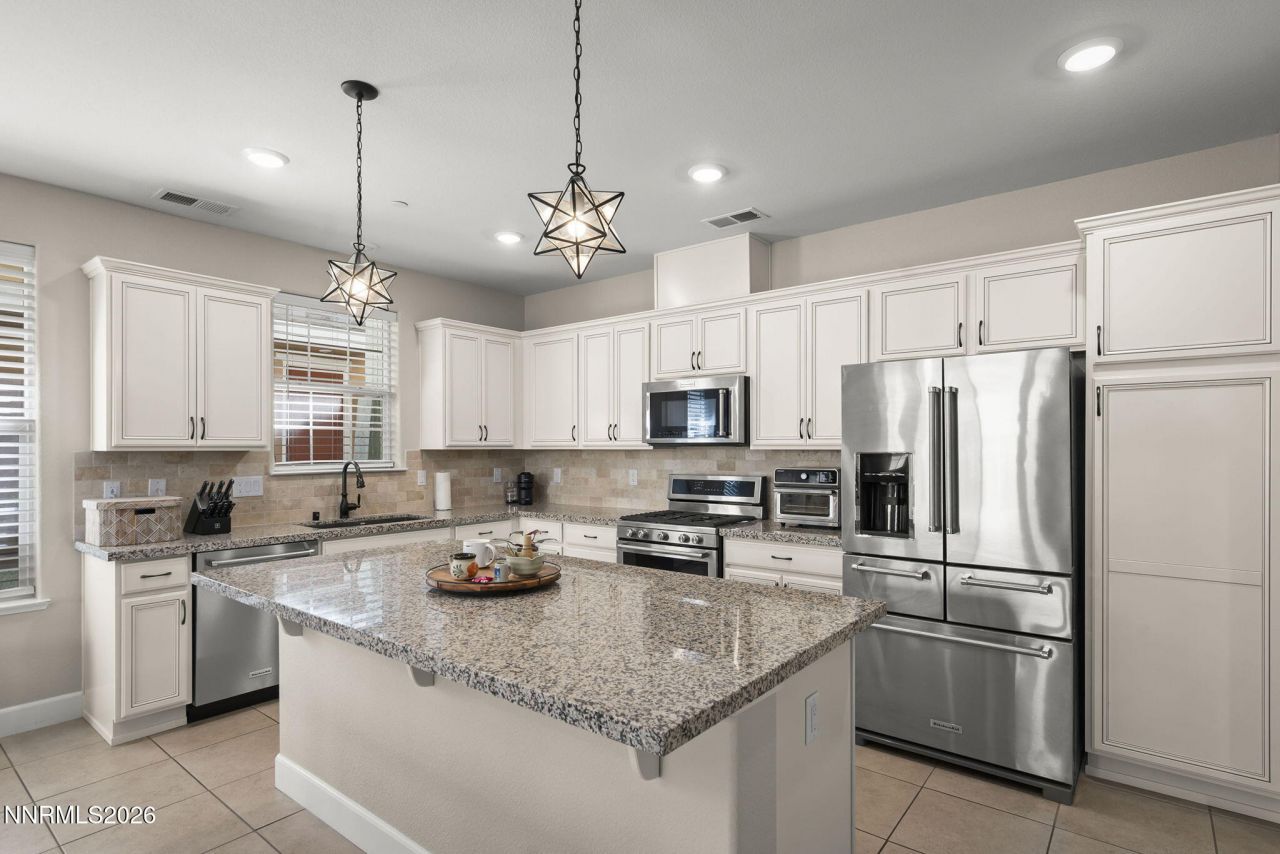 1915 Sea Horse Road, Unit B, Reno, NV 89521 Photo