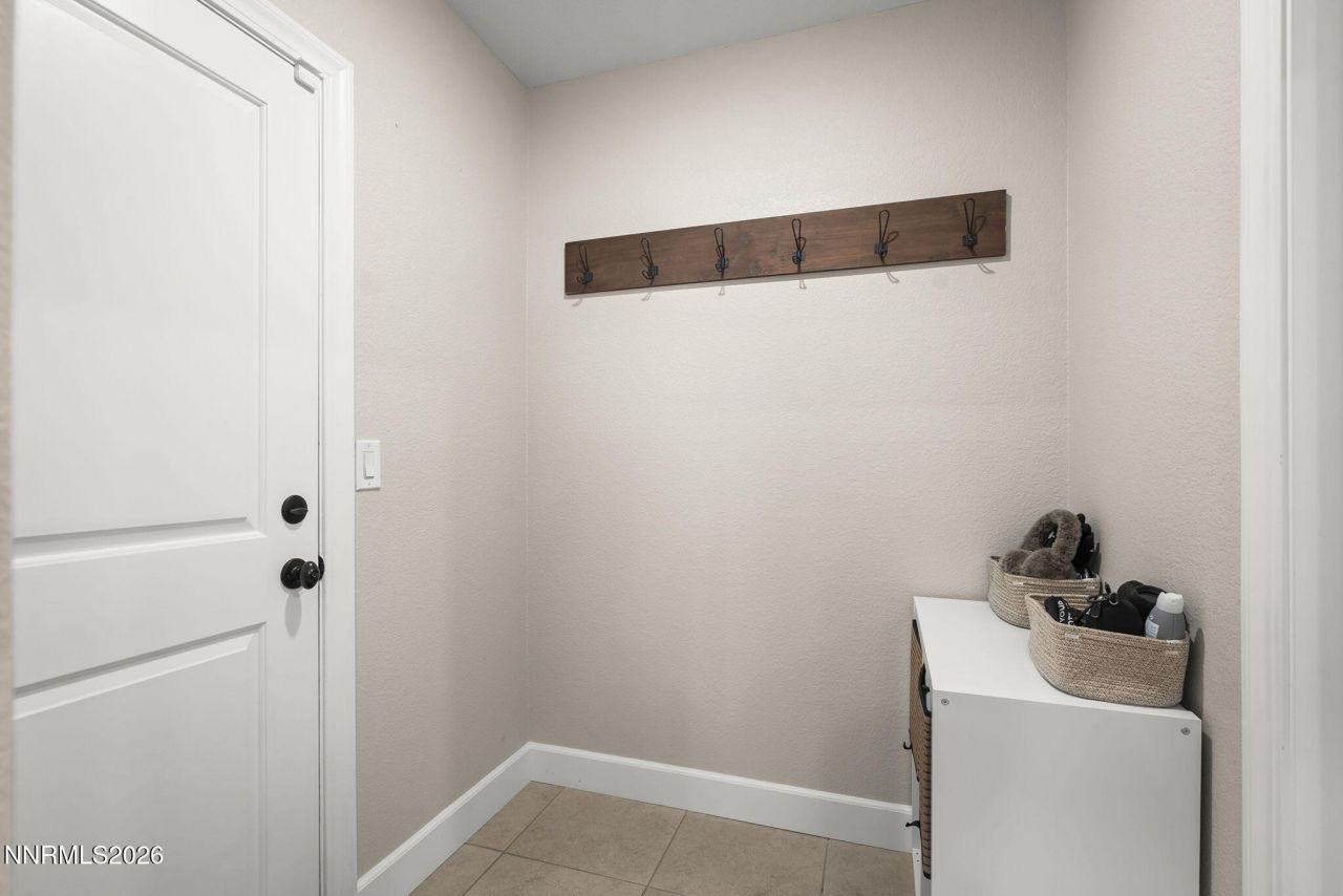 1915 Sea Horse Road, Unit B, Reno, NV 89521 Photo