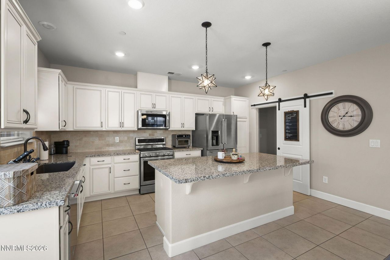 1915 Sea Horse Road, Unit B, Reno, NV 89521 Photo