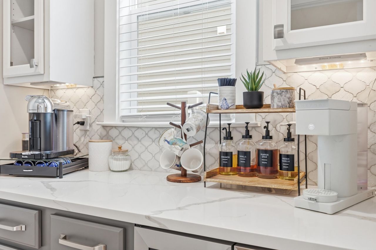 6255 Chadderton Circle Photo 14