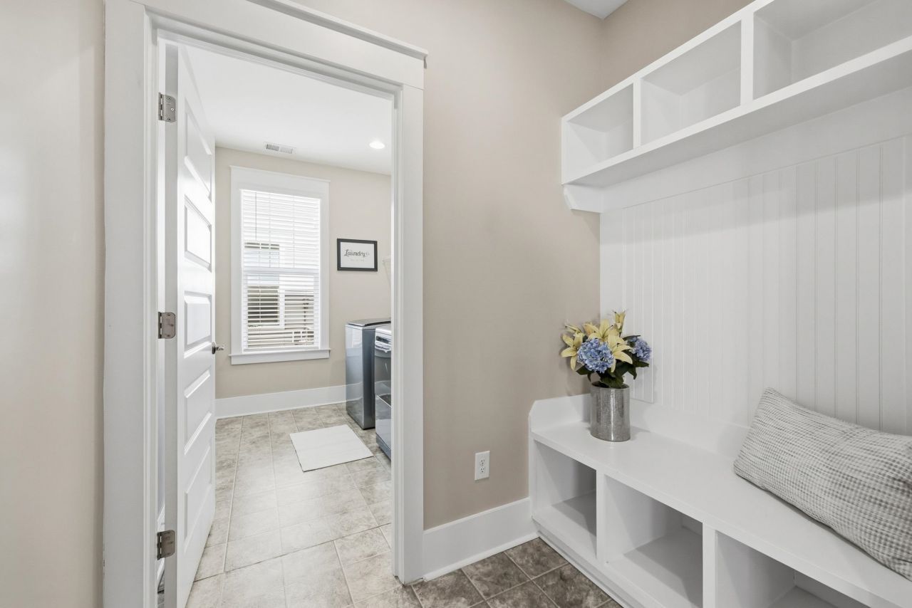 6255 Chadderton Circle Photo 17