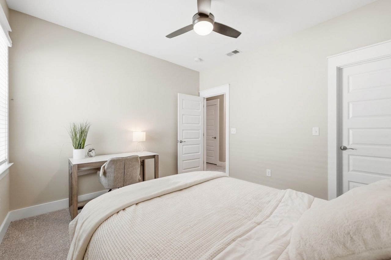 6255 Chadderton Circle Photo 34