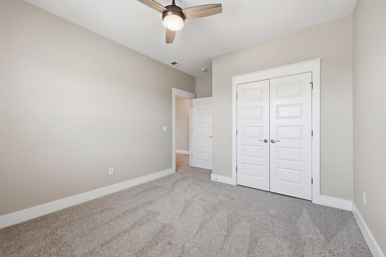 6255 Chadderton Circle Photo 35