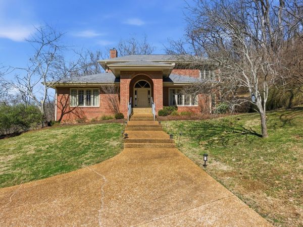 1961 Edenbridge Way , Nashville, TN 37215