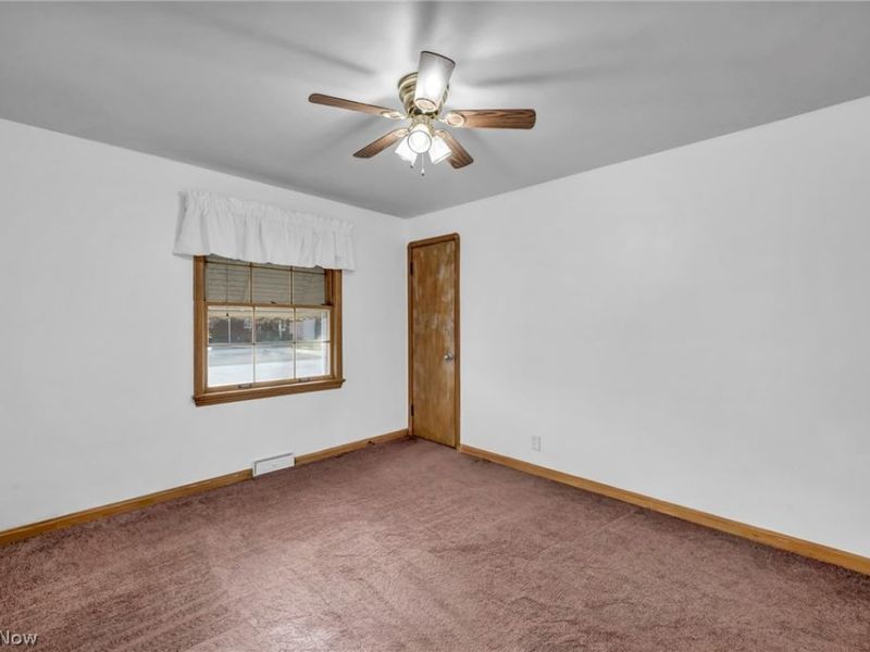 6471 Kerneywood Road , Parma, OH 44129 Photo 18