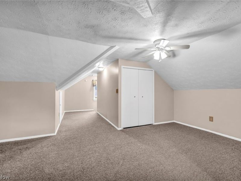 6471 Kerneywood Road , Parma, OH 44129 Photo 21