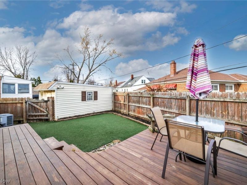 6471 Kerneywood Road , Parma, OH 44129 Photo 32