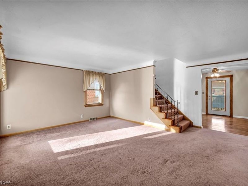 6471 Kerneywood Road , Parma, OH 44129 Photo 5