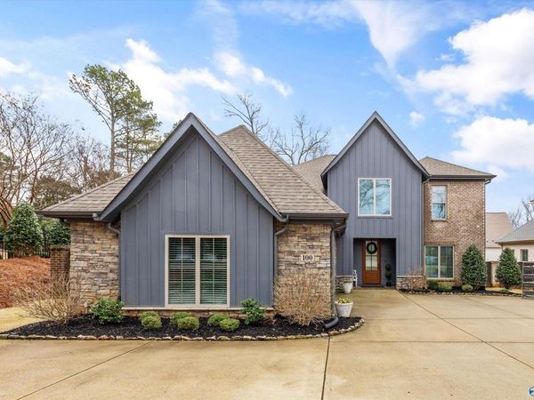 100 Bishop Bend Drive, Huntsville, AL 35806