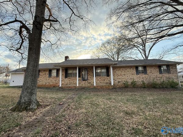 90 Bryan Street, Courtland, AL 35618