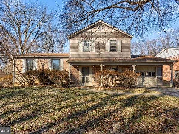 16 ETON OVERLOOK , ROCKVILLE, MD 20850