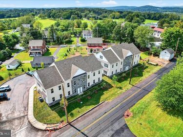 411 ISABELLE COURT, Unit 201, HARLEYSVILLE, PA 19438