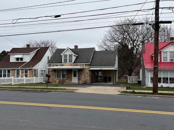 445 STOUFFER AVENUE , CHAMBERSBURG, PA 17201