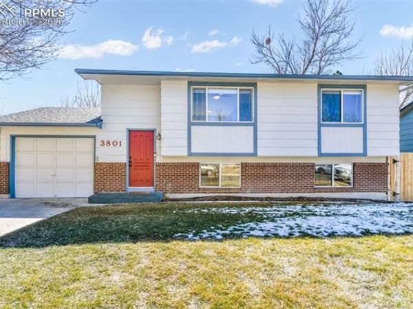 3801 Vaquero Circle, Colorado Springs, CO 80918