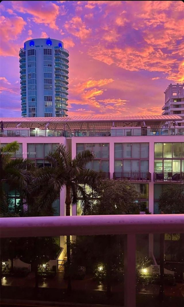 6039 Collins Ave, Unit 635, Miami Beach, FL 33140 Photo