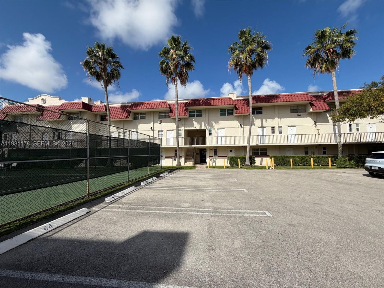 6709 N Kendall Dr , Unit 209, Pinecrest, FL 33156 Photo