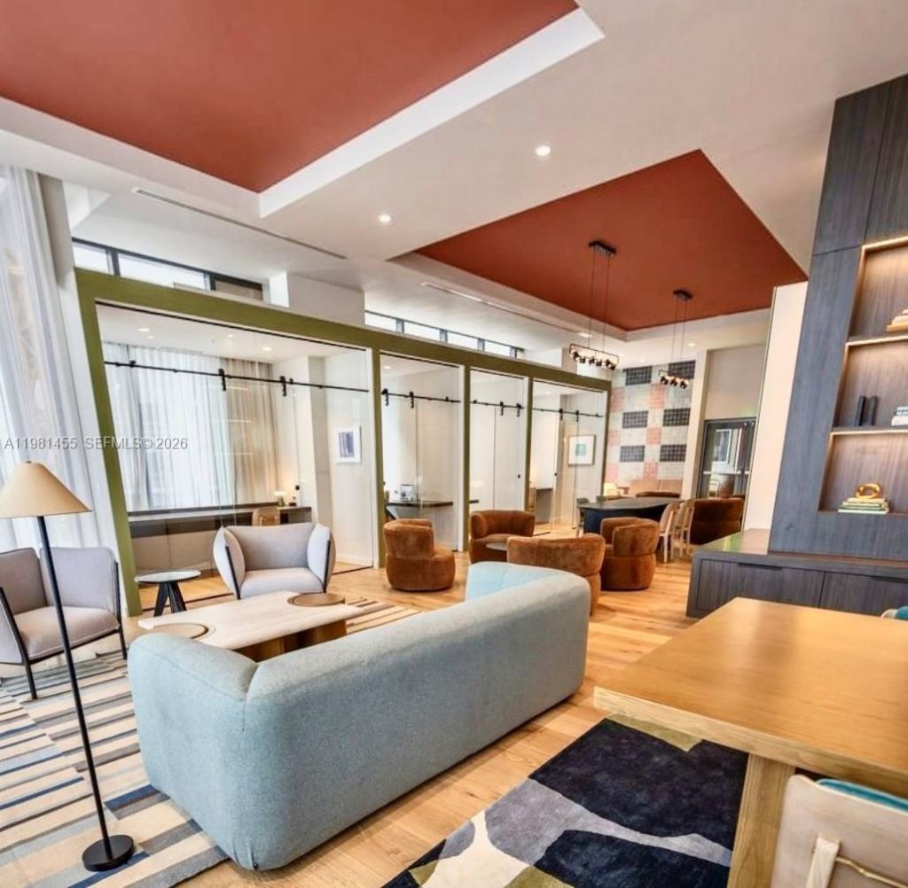 11 NE 6th St , Unit 311, Miami, FL 33132 Photo