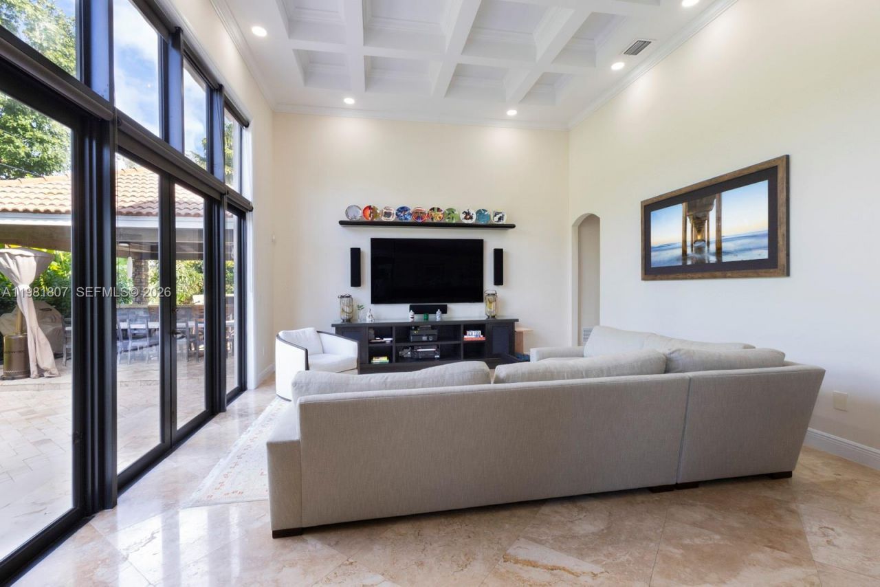 7140 SW 70th Ave, Miami, FL 33143 Photo