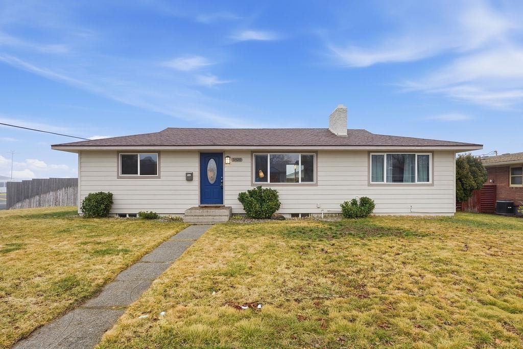 5820 N Fotheringham St, Spokane, WA 99205 Main Photo