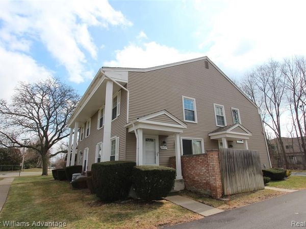 23435 Stonehenge Boulevard, Novi, MI 48375