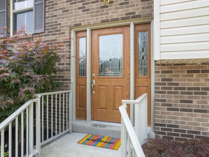 1407 Graymont Court, Springfield Twp., OH 45240 Photo 3