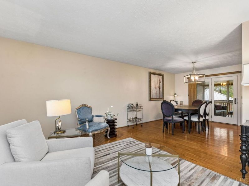 1407 Graymont Court, Springfield Twp., OH 45240 Photo 7