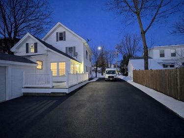 60 Silver Lake St, Athol, MA 01331