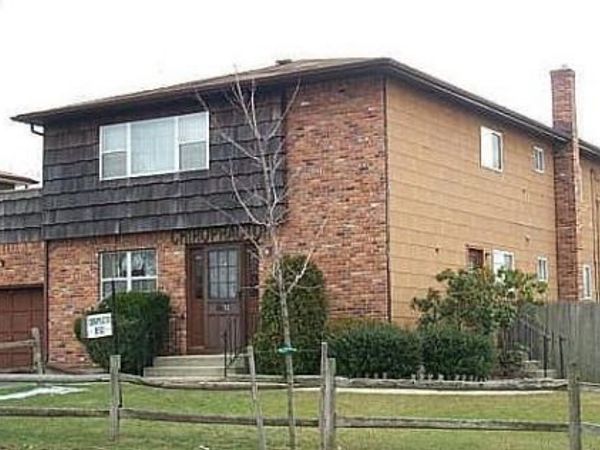 4792 Hempstead Turnpike, Farmingdale, NY 11735