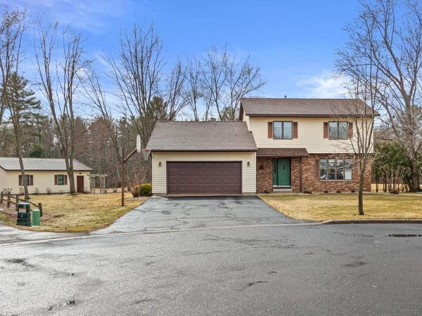 751 KARBERG LANE, Port Edwards, WI 54469