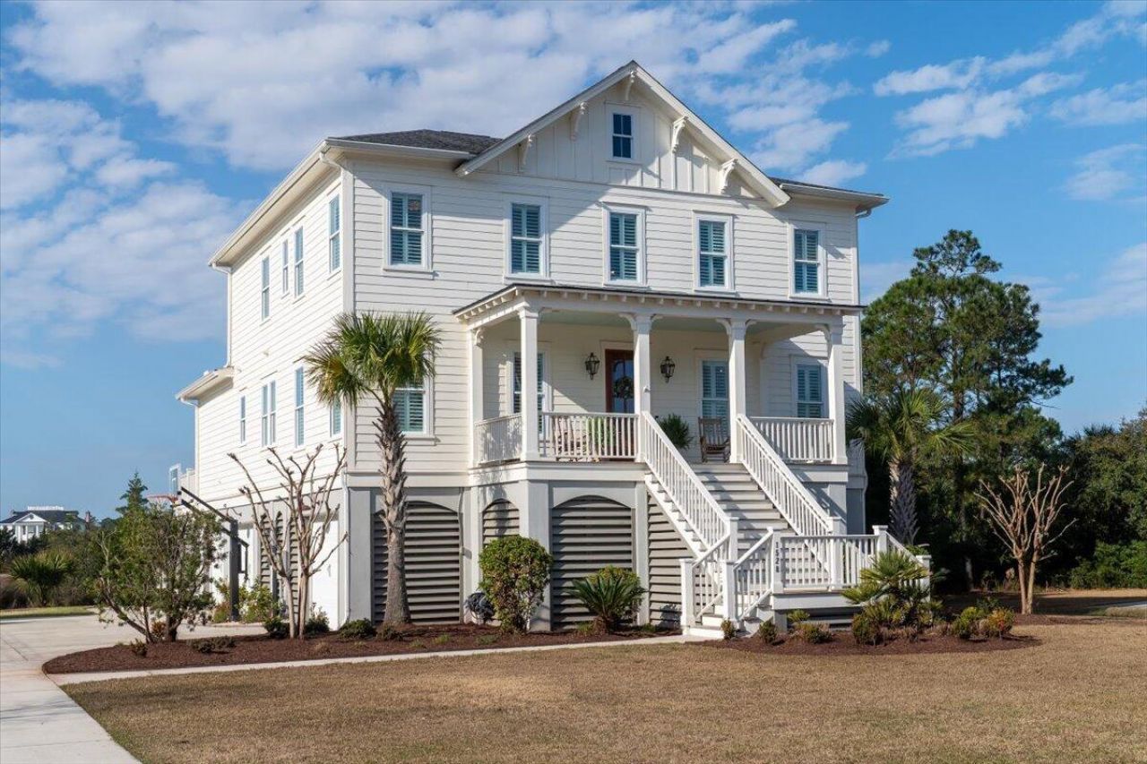 1528 Red Drum Road Photo 4