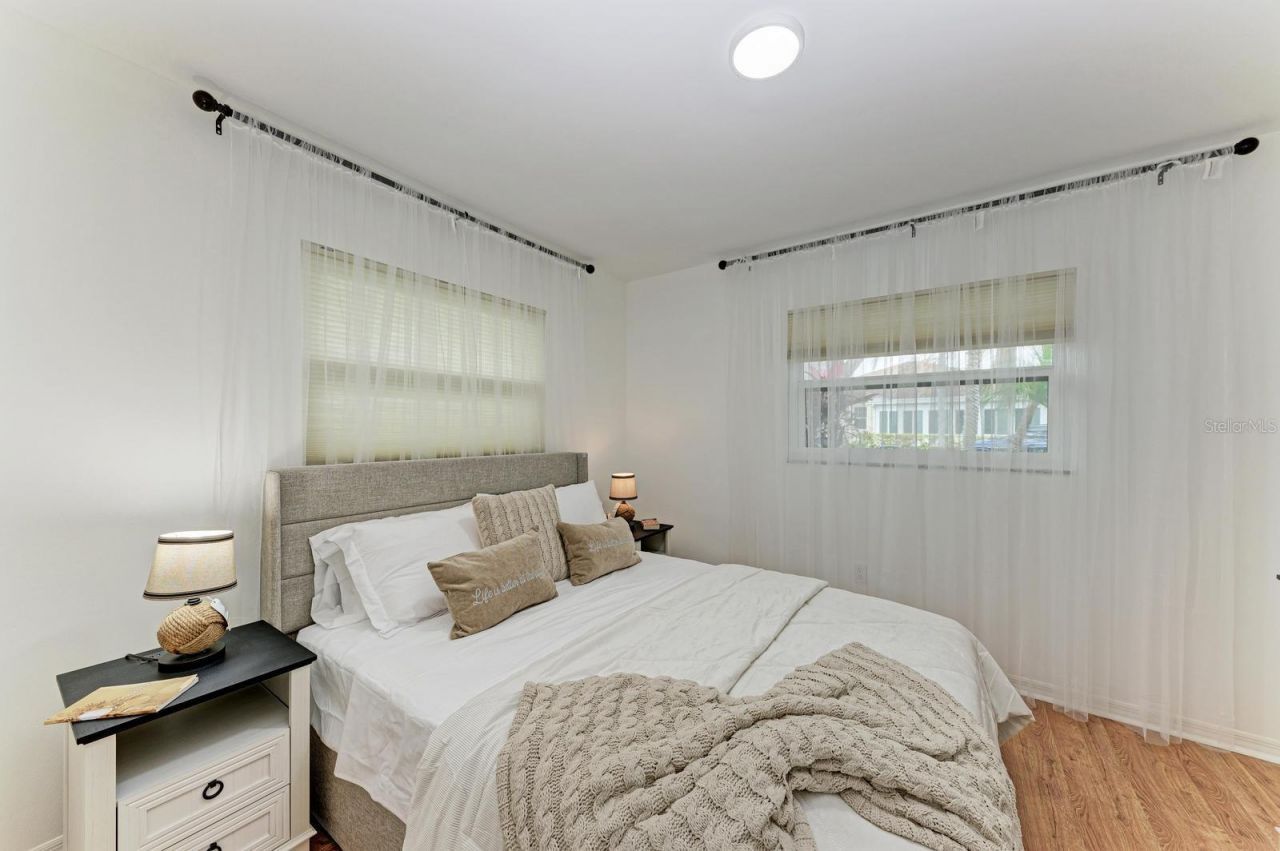 3316 Vivienda Boulevard, Bradenton, FL 34207 Photo