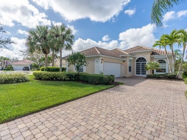 7824 ORVIETO COURT, NAPLES, FL 34114